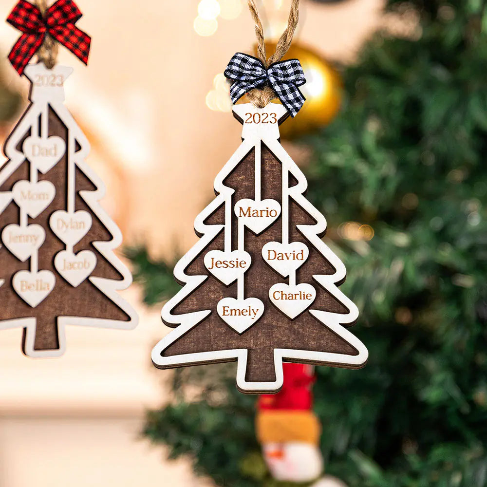 Personalised Wooden Hanging Christmas Tree Ornament 1-7 Names